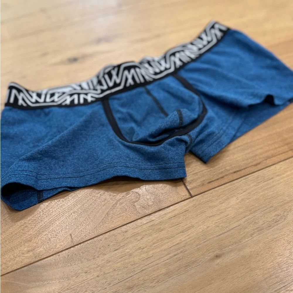 🔥 Marco Marco Men’s Trunks - Size Medium 🔥 - Picture 3 of 5